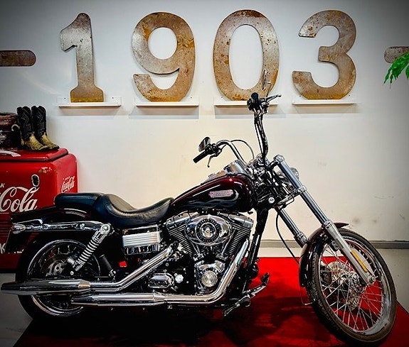 Harley-Davidson FXDWG Wide Glide Twin Cam 96