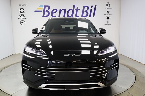 BYD Seal U 2 of 5