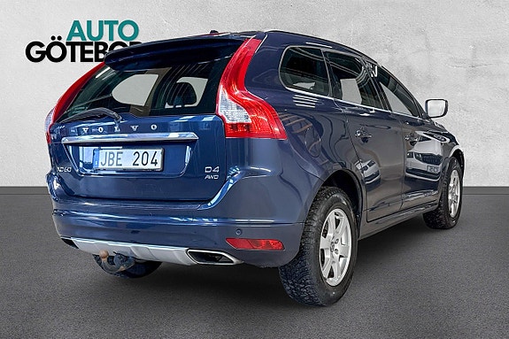 Volvo XC60 6 of 16