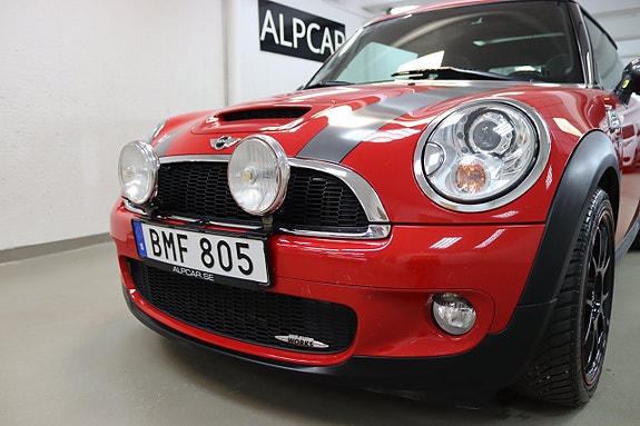 MINI John Cooper Works 3 of 5
