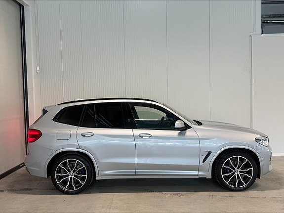 BMW X3 2 of 5