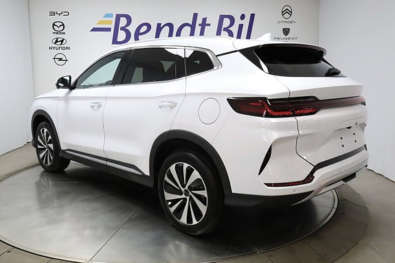 BYD Seal U 7 of 27