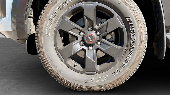 Isuzu D-max 9 of 9