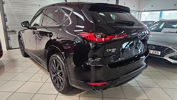 Mazda CX-60 7 of 11