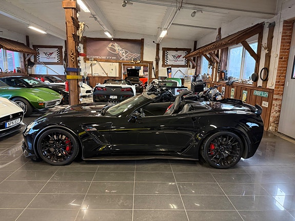 Chevrolet Corvette 14 of 25
