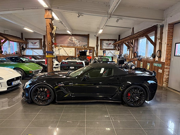 Chevrolet Corvette 3 of 25