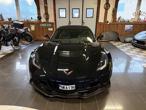 Chevrolet Corvette 11 of 25