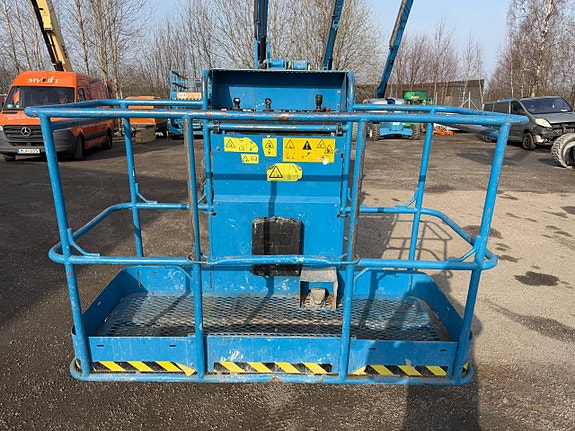 Vikbomslift Diesel - Genie Z51/30 18meter 6 of 11