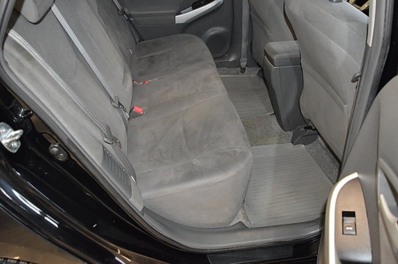 Toyota Prius 15 of 18