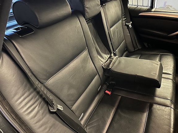 BMW X5 9 of 13