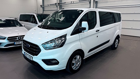 Ford Custom Tourneo 3 of 5