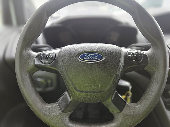Ford Transit Connect 15 of 20