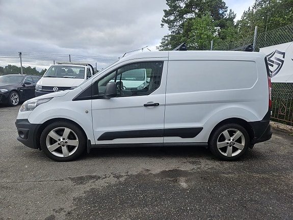 Ford Transit Connect 10 of 20