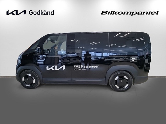 Kia PV5 4 of 5