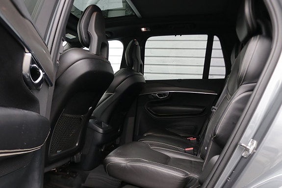 Volvo XC90 21 of 29