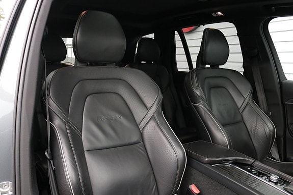 Volvo XC90 22 of 29
