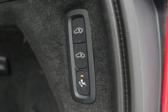 Volvo XC90 17 of 29