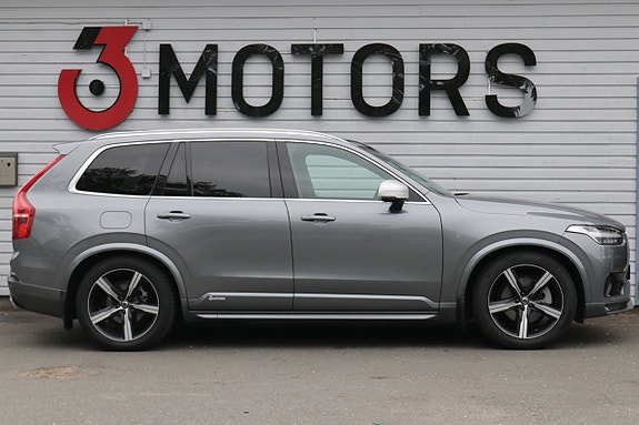 Volvo XC90 4 of 29