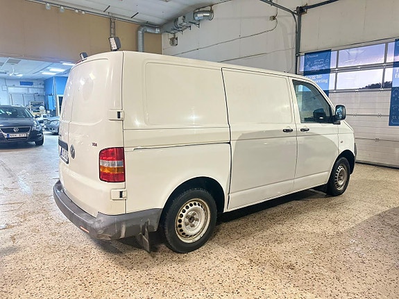 Volkswagen Transporter 5 of 5