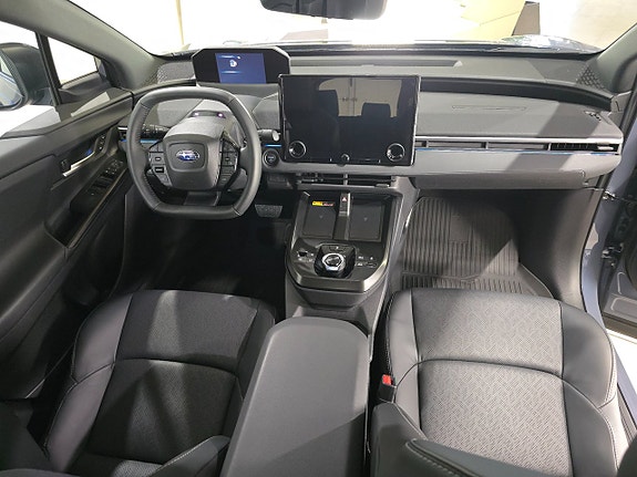 Subaru Solterra 8 of 11