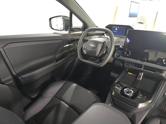 Subaru Solterra 9 of 11
