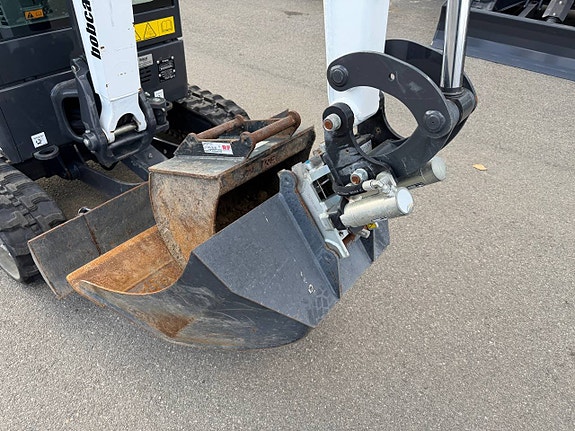 Bobcat E20z - 2 tons minigrävare - 0,99% Ränta 4 of 7