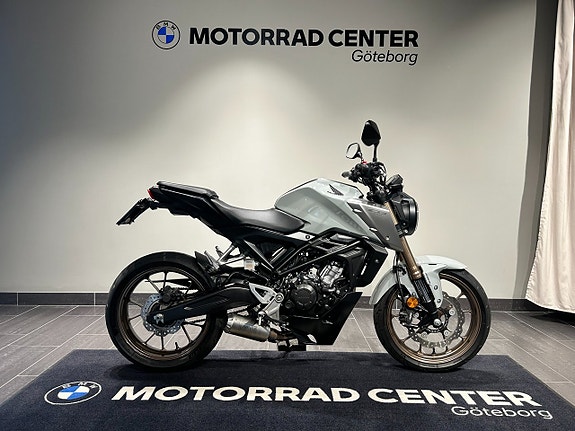 Honda CB125R /MiVV Helsystem/Tail-Tidy