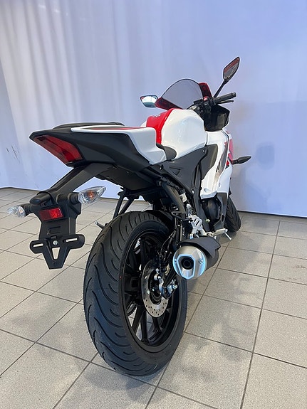 Yamaha R125 Anniversary 70TH #DEMO ; SPARA 8.000 kr# 8 of 11