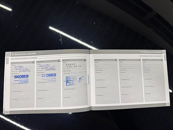 Volvo XC60 23 of 27