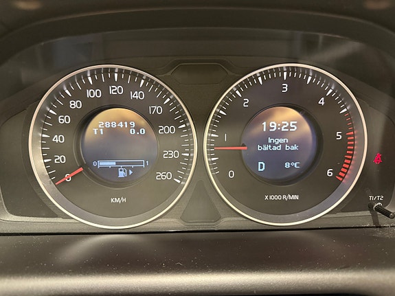 Volvo XC60 19 of 27