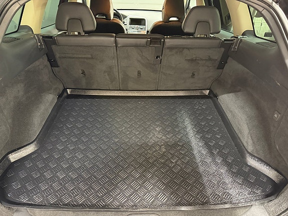 Volvo XC60 22 of 27