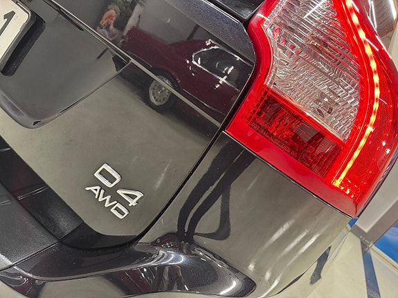 Volvo XC60 9 of 27