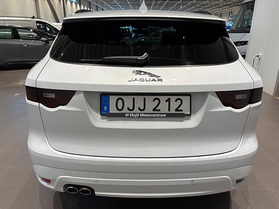 Jaguar F-PACE 6 of 20