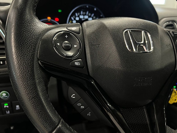 Honda HR-V 13 of 27