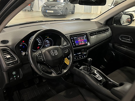 Honda HR-V 9 of 27