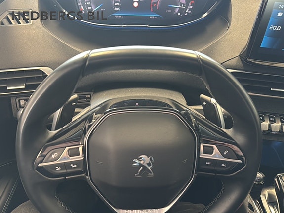 Peugeot 3008 11 of 17
