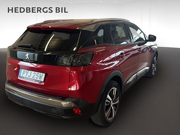 Peugeot 3008 3 of 5