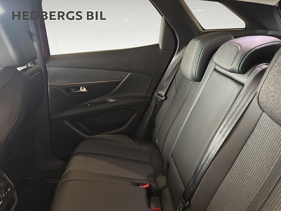 Peugeot 3008 8 of 17