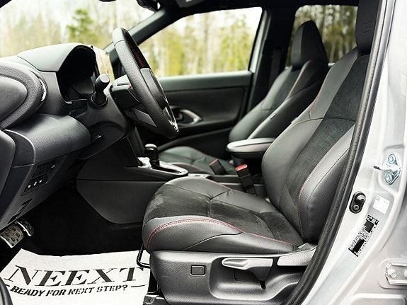 Toyota Yaris Cross 16 of 30