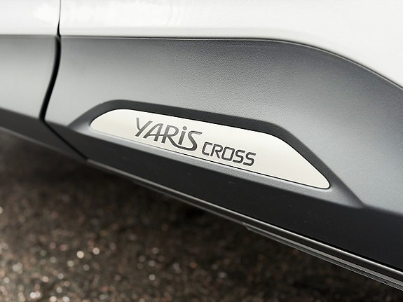 Toyota Yaris Cross 12 of 30