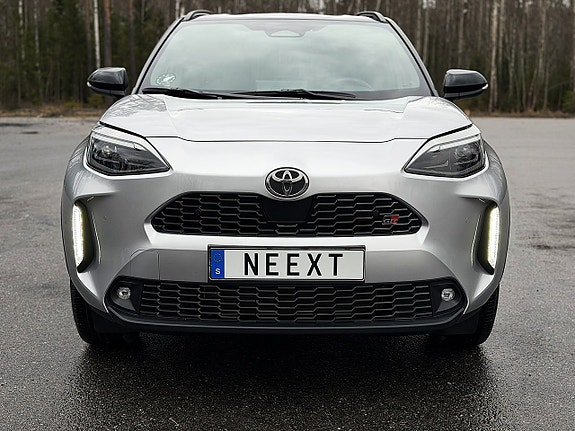 Toyota Yaris Cross 8 of 30
