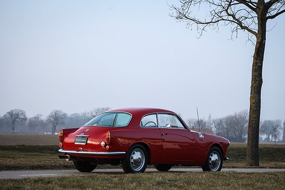 Alfa Romeo Giulietta 11 of 27
