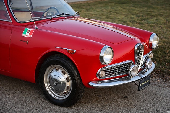Alfa Romeo Giulietta 14 of 27