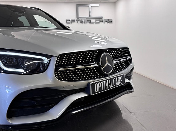 Mercedes-Benz GLC300 d 2 of 5