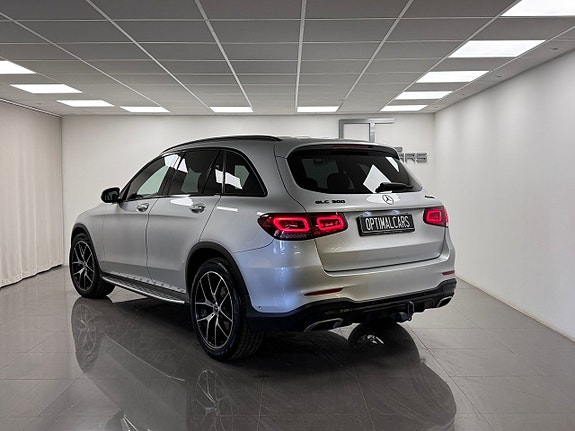 Mercedes-Benz GLC300 d 15 of 17