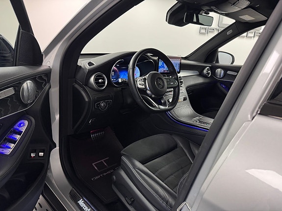Mercedes-Benz GLC300 d 6 of 17