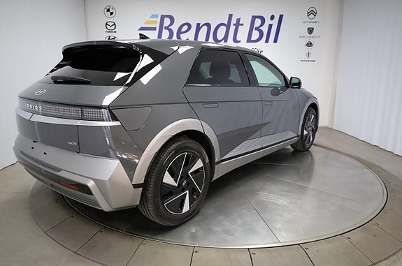 Hyundai Ioniq 5 15 of 28