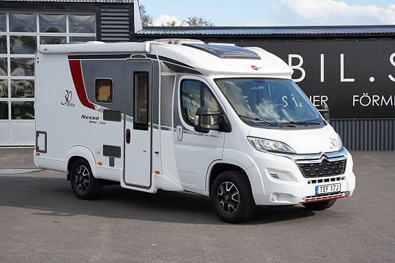 Bürstner Nexxo Time T 569 Edition 30 / Solceller / Lastlåda / Välutr.