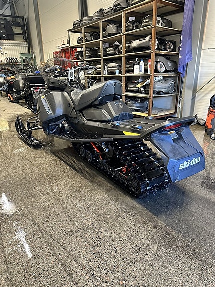 Ski-Doo Renegade XRS 900 ACE Turbo KAMPANJ! 2 of 4