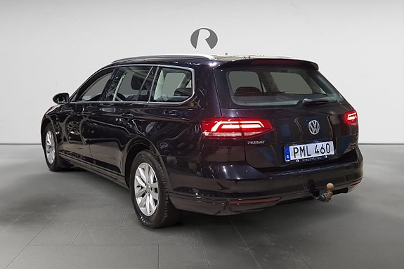 Volkswagen Passat 5 of 5